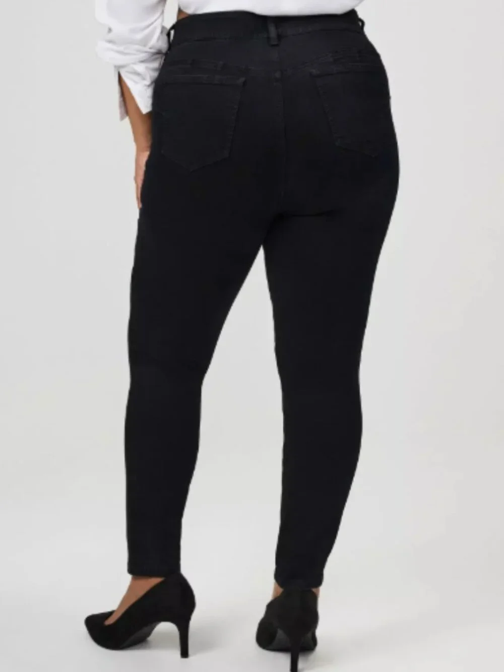 Torrid Studio Bombshell Skinny Ankle Pant size 20 tall